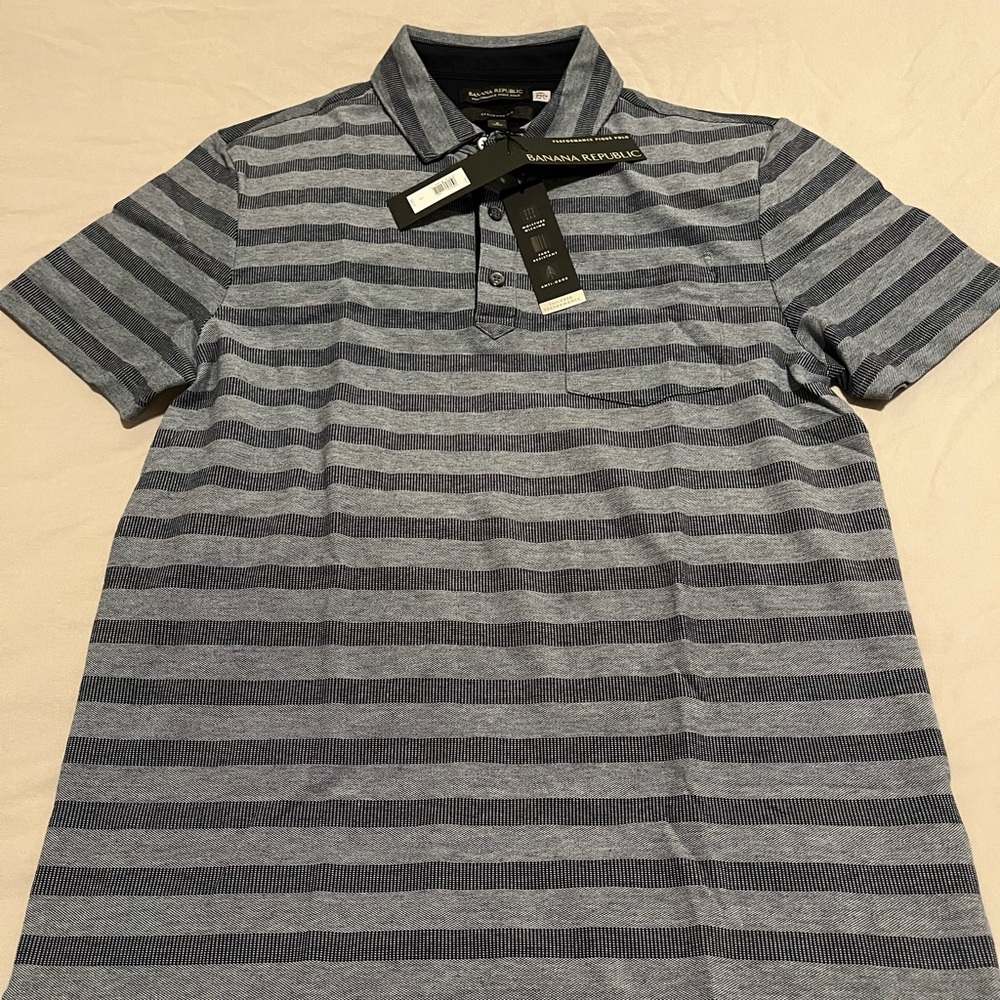 Banana Republic NWT Mens Polo Size Small